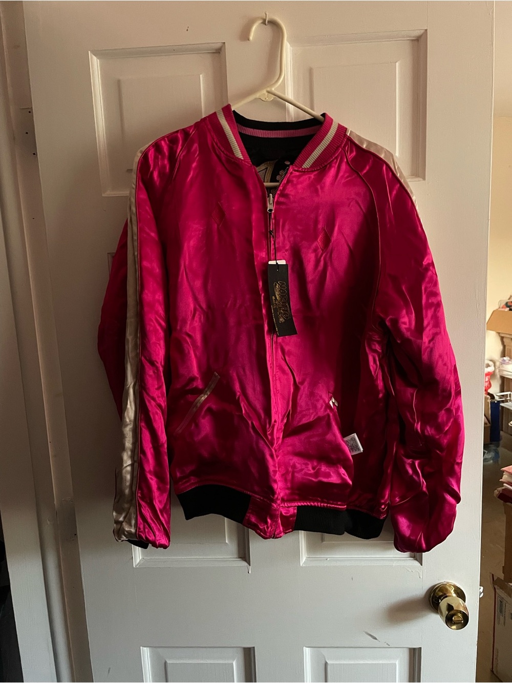 Sakura Embroidered Pink & Black Reversible Bomber Jacket - Picture 5 of 8